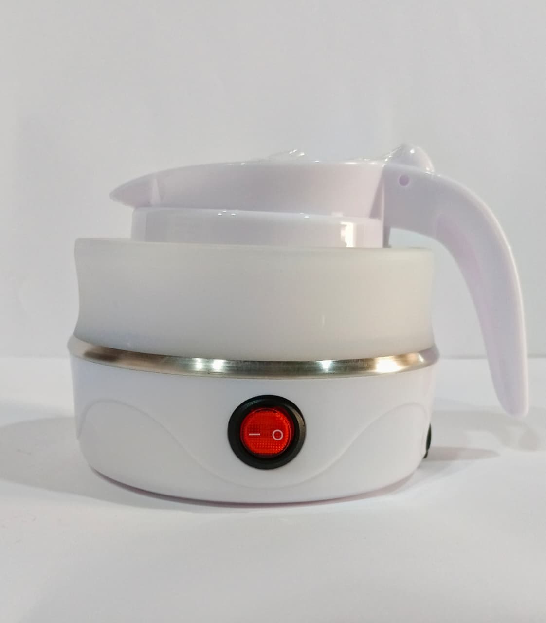FOLDABLE ELECTRIC KETTLE